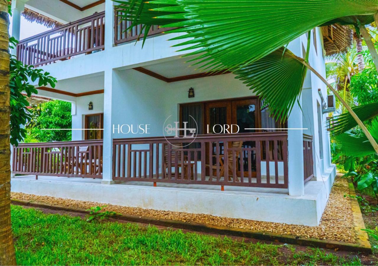Bahari Hotel 3*
